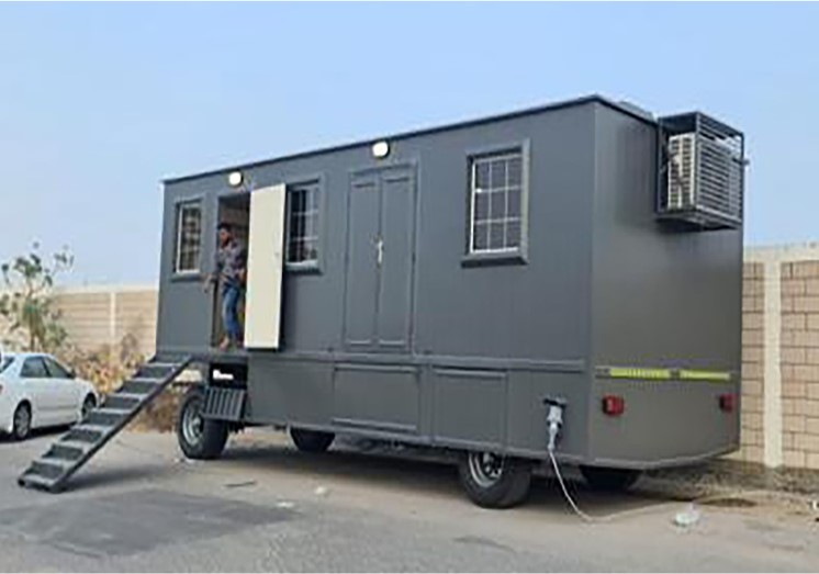 عيادات متنقلة